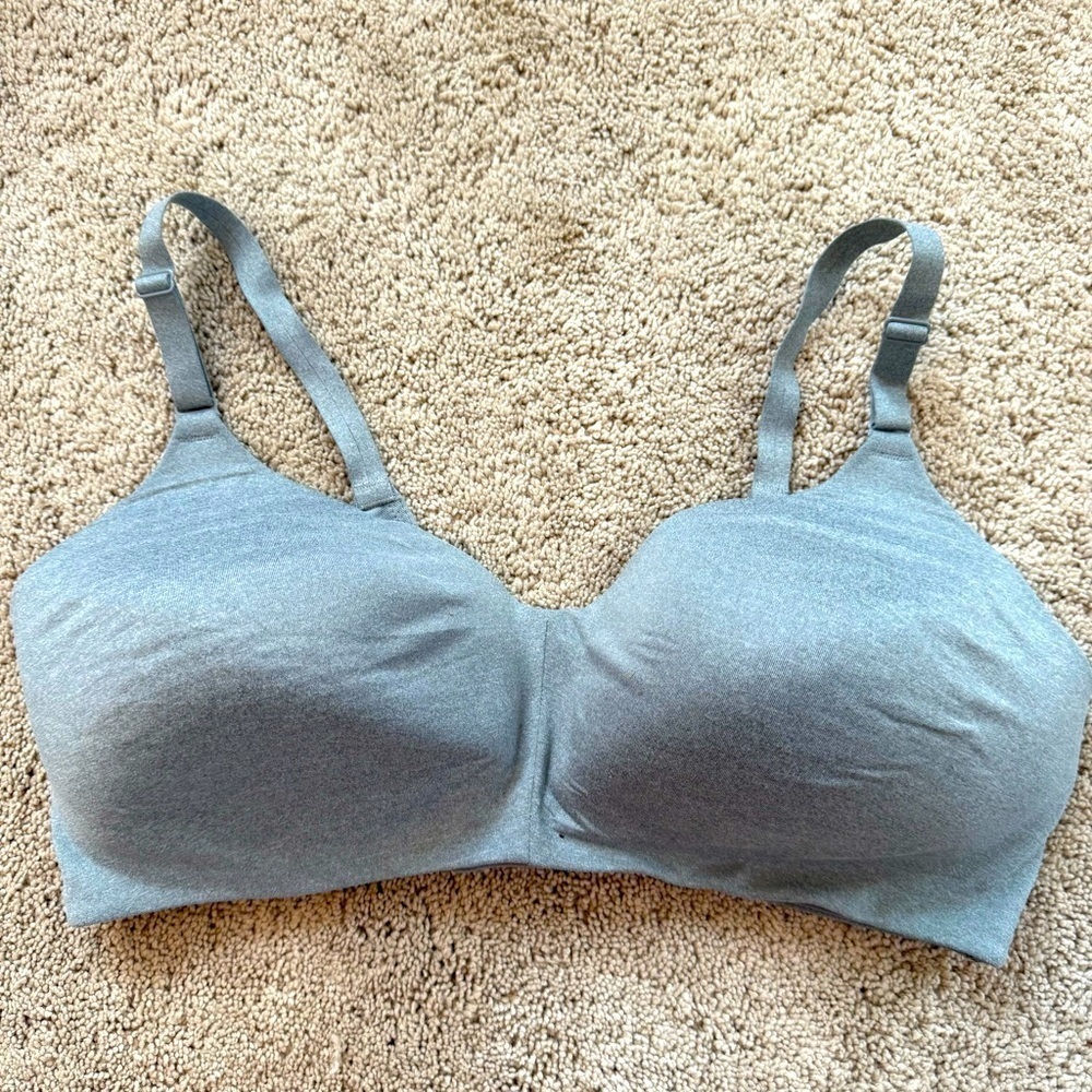torrid Gray Wireless Scoop Neck Comfort Bra - Picture 2 of 7